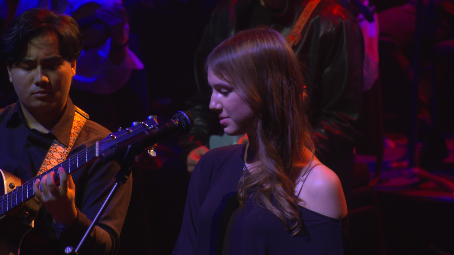 Guitar lessons Toronto — Studio 211 UNBREAKABLE II student on stage